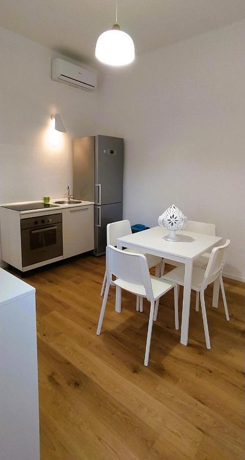 Via Genova 31 Apartment Bari Exterior photo