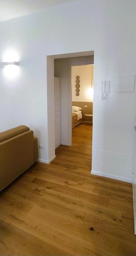 Via Genova 31 Apartment Bari Exterior photo