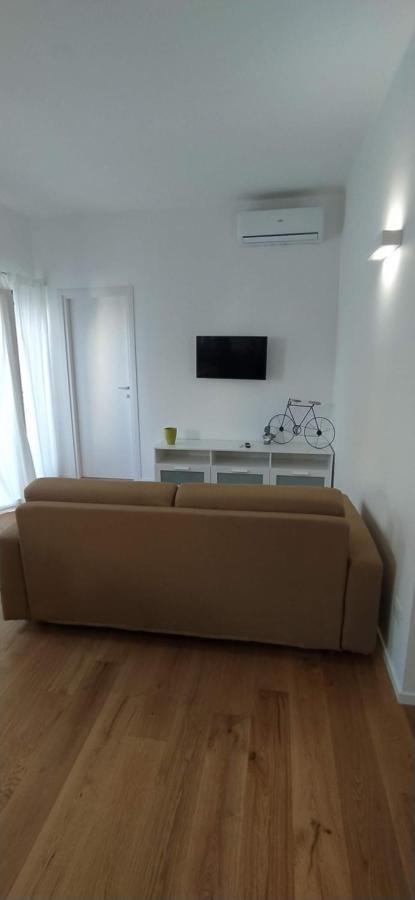 Via Genova 31 Apartment Bari Exterior photo